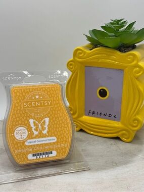New Scentsy Wax Bar Tropical Coconut Nectar Scentsy Melt 2.6 oz Brick Cubes
